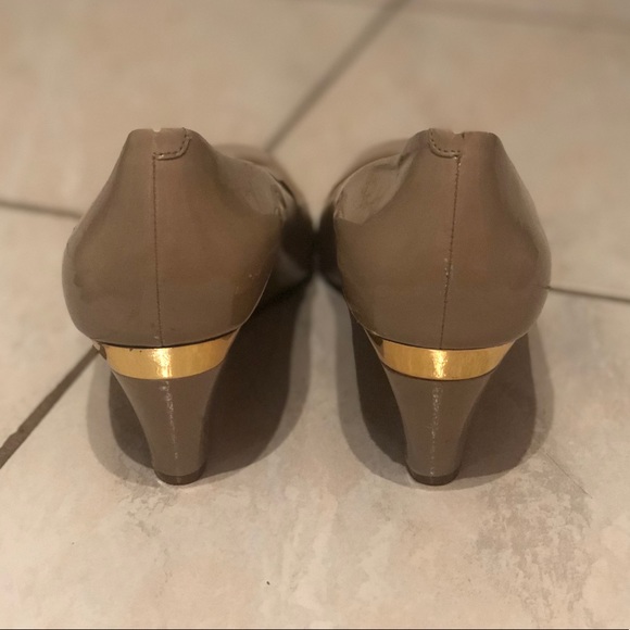 Nine West peeptoe wedges - Picture 3 of 4